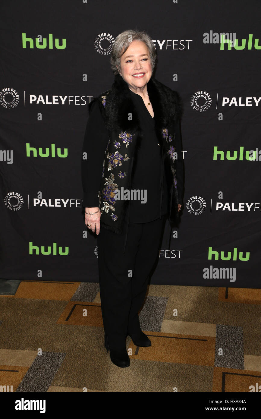 Hollywood, CA. 26 Mar, 2017. Kathy Bates, al Paley Centre for Media's 34th PaleyFest annuale di Los Angeles - 'American orrore storia: Roanoke' Al Dolby Theater In California il 26 marzo 2017. Credito: Fs/media/punzone Alamy Live News Foto Stock