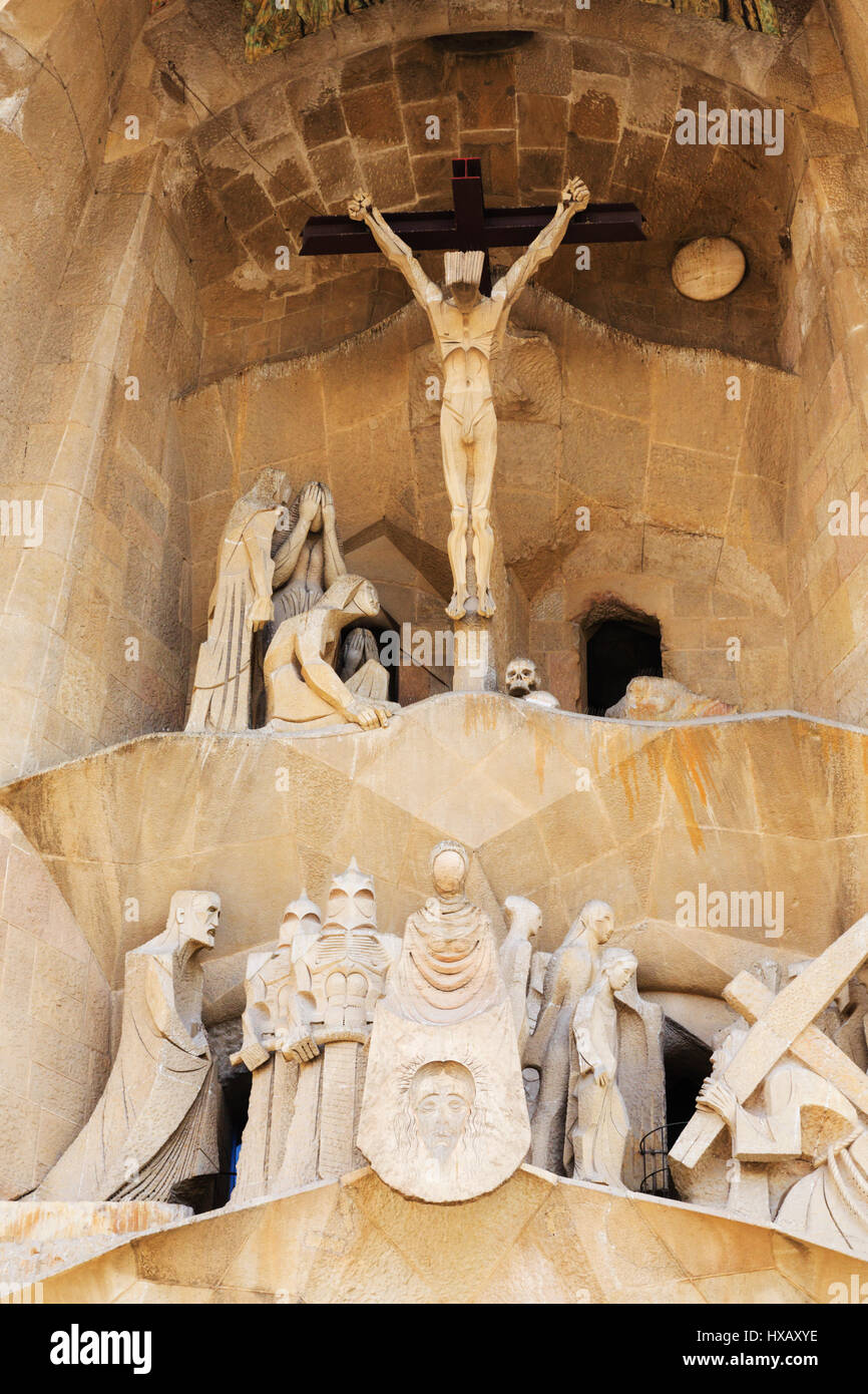 Dettaglio dalla facciata della Passione della Sagrada Familia di Barcellona, Catalunya, Spagna Foto Stock