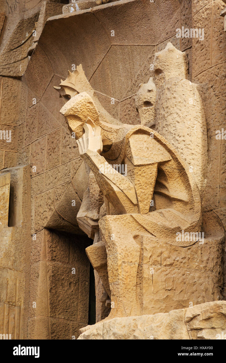 Dettaglio dalla passione facciata di Gaudì, La Sagrada Familia di Barcellona, Catalunya, Spagna. Foto Stock