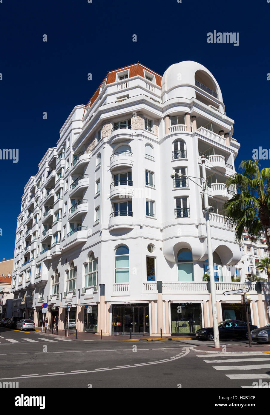Negozio di lusso Prada su La Croisette, Cannes, Francia Foto Stock