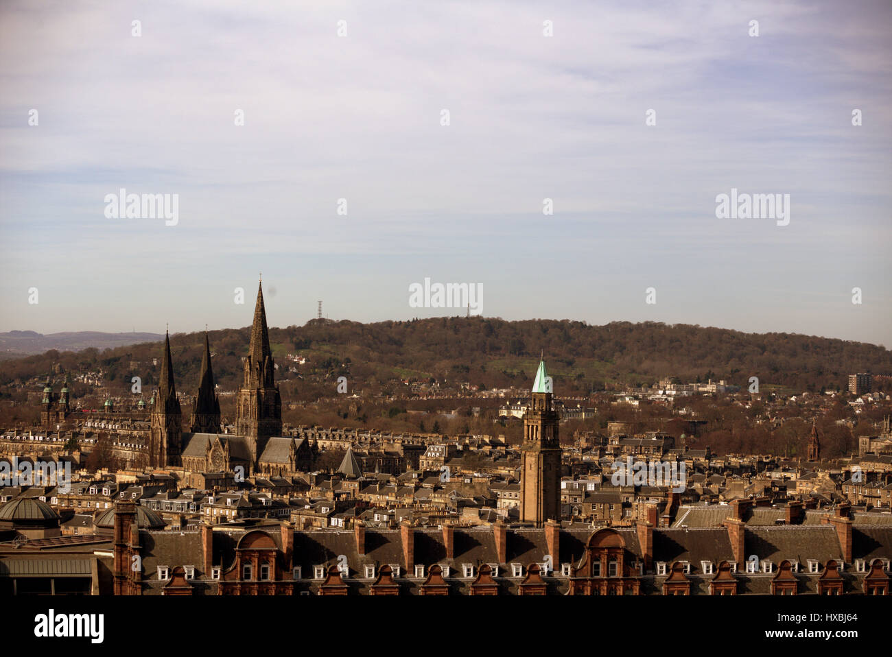 Antenna panoramico paesaggio panorama dal castello di Edimburgo guardando a Nord sulla città di collina a Costorphine Foto Stock