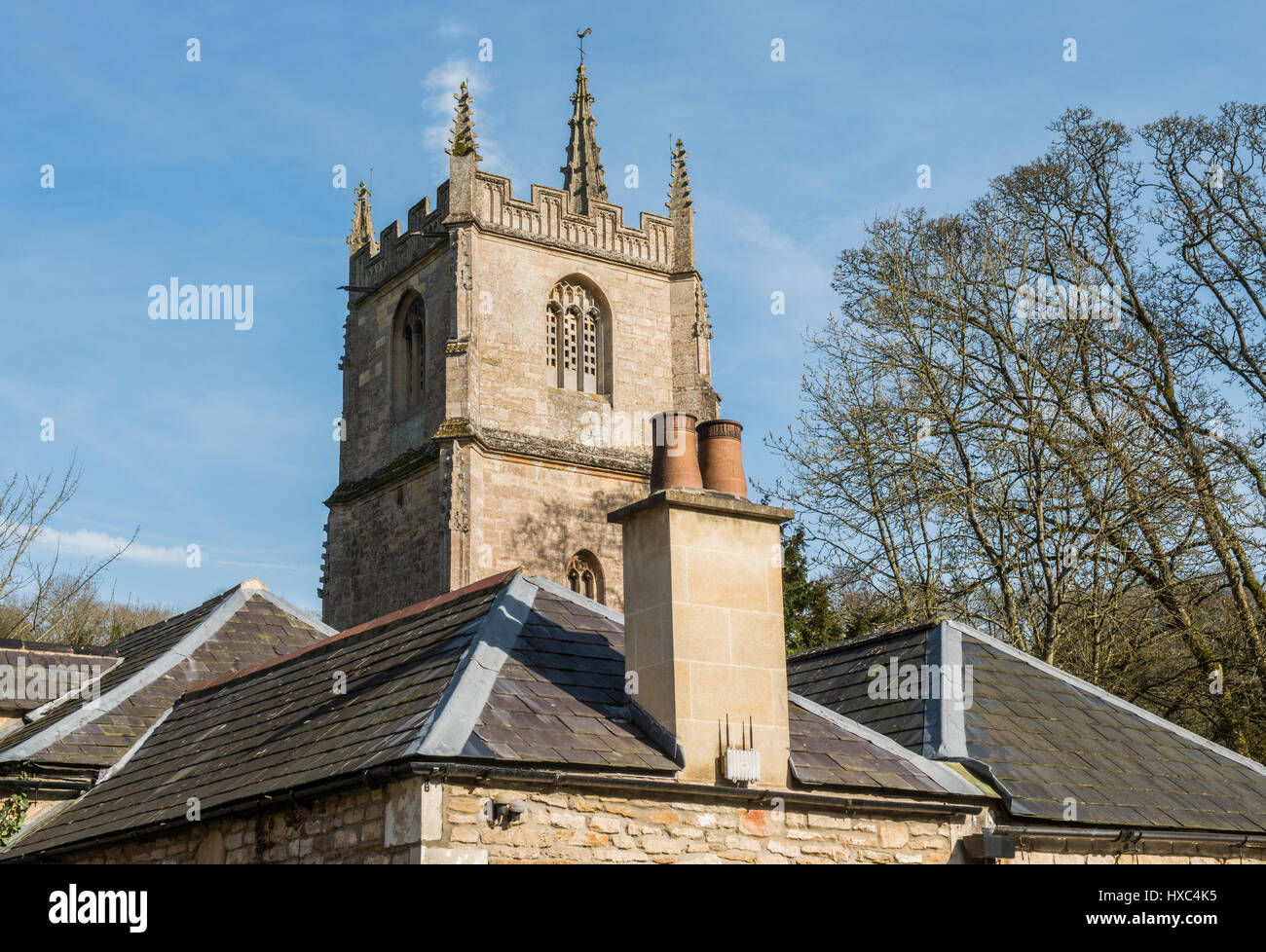 La torre di Castle Combe Chiesa Parrocchiale nel Wiltshire, Inghilterra Foto Stock