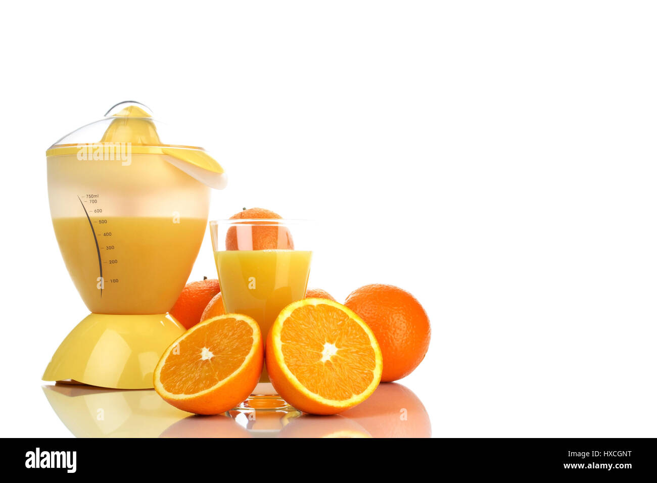 Più fresco succo di arancio, Frischer Orangensaft Foto Stock