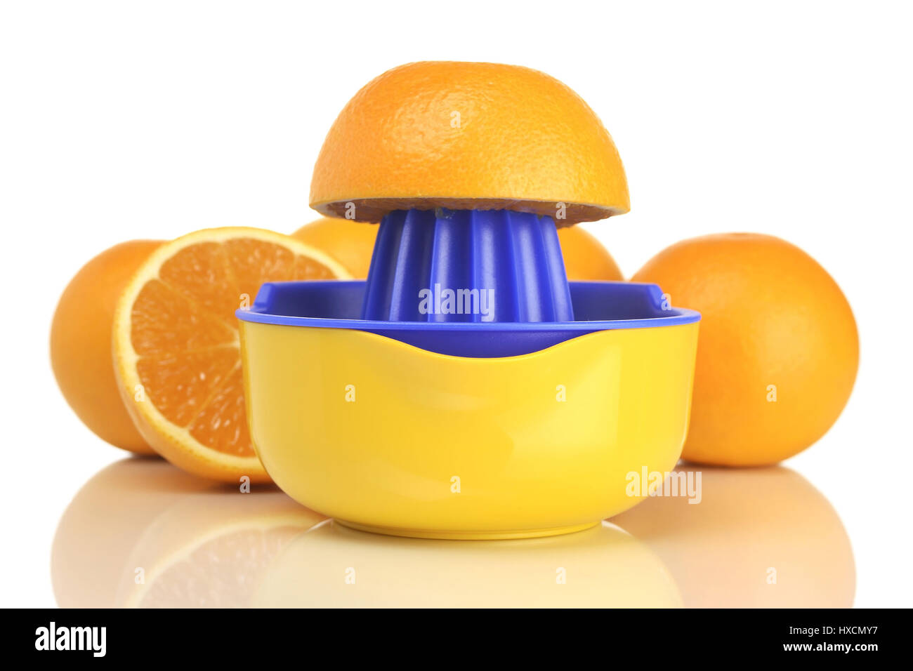 Arance e estrattori di succo, arance e spremiagrumi |, Orangen und Entsafter |Arance e spremiagrumi| Foto Stock