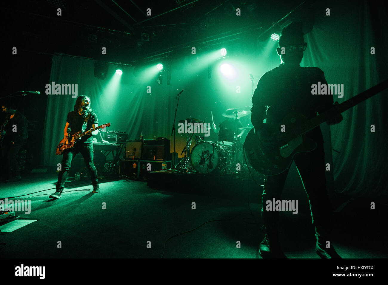 Cambridge, Regno Unito. Il 27 marzo 2017. L'alimentatore si esibisce dal vivo al Cambridge Junction sostenendo il loro album Tutte luminose elettriche. © Richard Etteridge / Alamy Live News Foto Stock