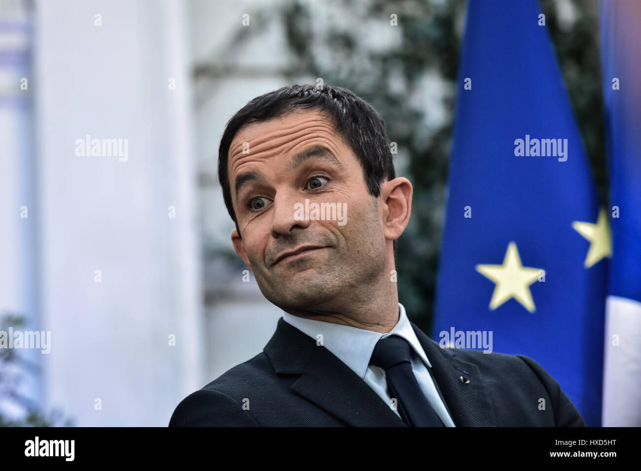 Parigi, Francia. 27 Mar, 2017. Omaggio a Henri Emmanueli - 27/03/2017 - Francia/Ile-de-France (regione)/Parigi - Omaggio a Henri Emmanueli presso la sede del partito socialista in presenza di Benoit Hamon, J.C. Cambadelis, Jean Marc Ayrault, Najat Vallaud Belkacem, Stephane Le Foll, credito: Le Pictorium/Alamy Live News Foto Stock