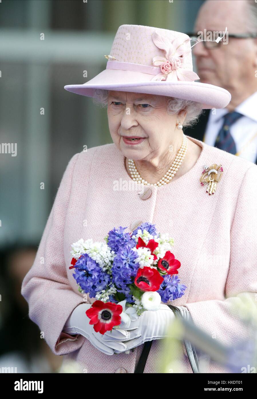 La Regina Elisabetta II la famiglia reale regina dell'Inghilterra 23 marzo 2012 MANCHESTER EYE HOSPITAL Manchester Inghilterra England Foto Stock