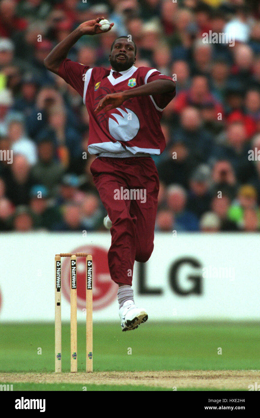 Ambrogio CURTLY WEST INDIES 30 Maggio 1999 Foto Stock