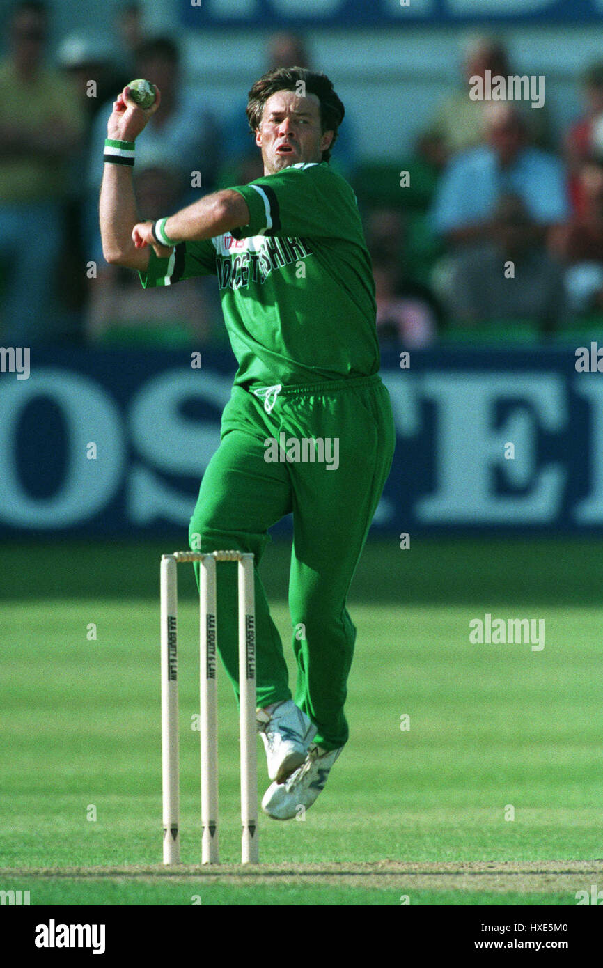 NEAL RADFORD WORCESTERSHIRE CCC 08 Luglio 1993 Foto Stock