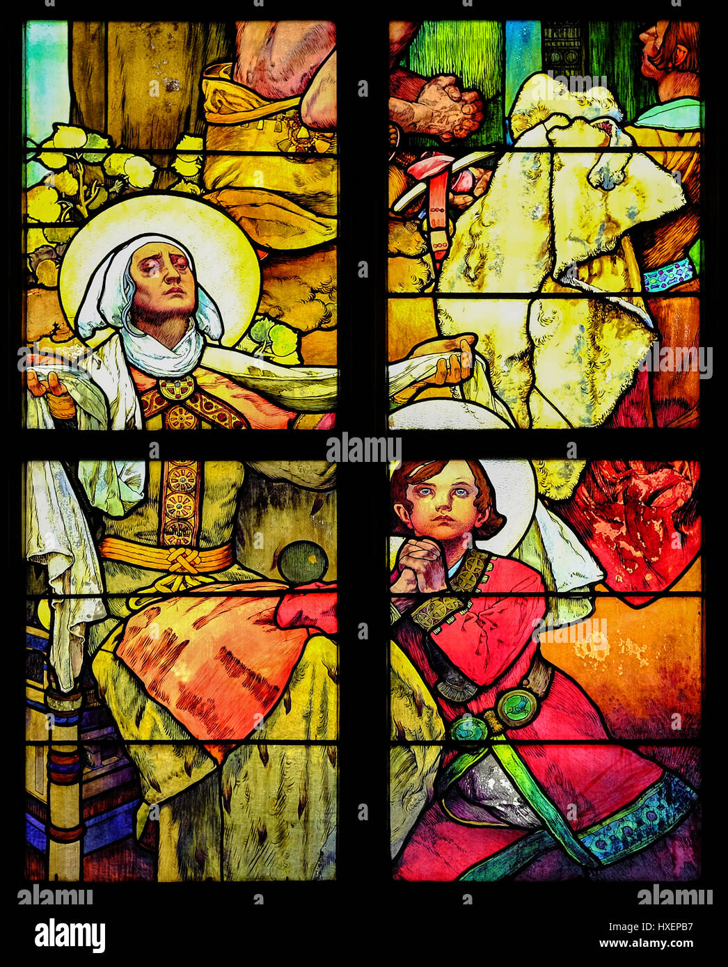 Art Nouveau vetrate di Alfonso Mucha (1860-1939) nella navata nord della Cattedrale di San Vito, Praga, Repubblica Ceca. Foto Stock