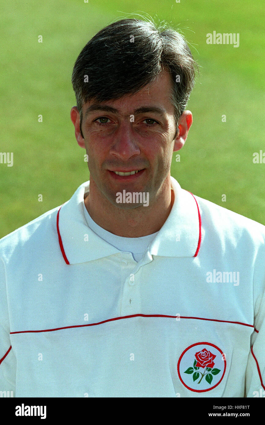 MIKE WATKINSON LANCASHIRE CCC 05 Aprile 2000 Foto Stock