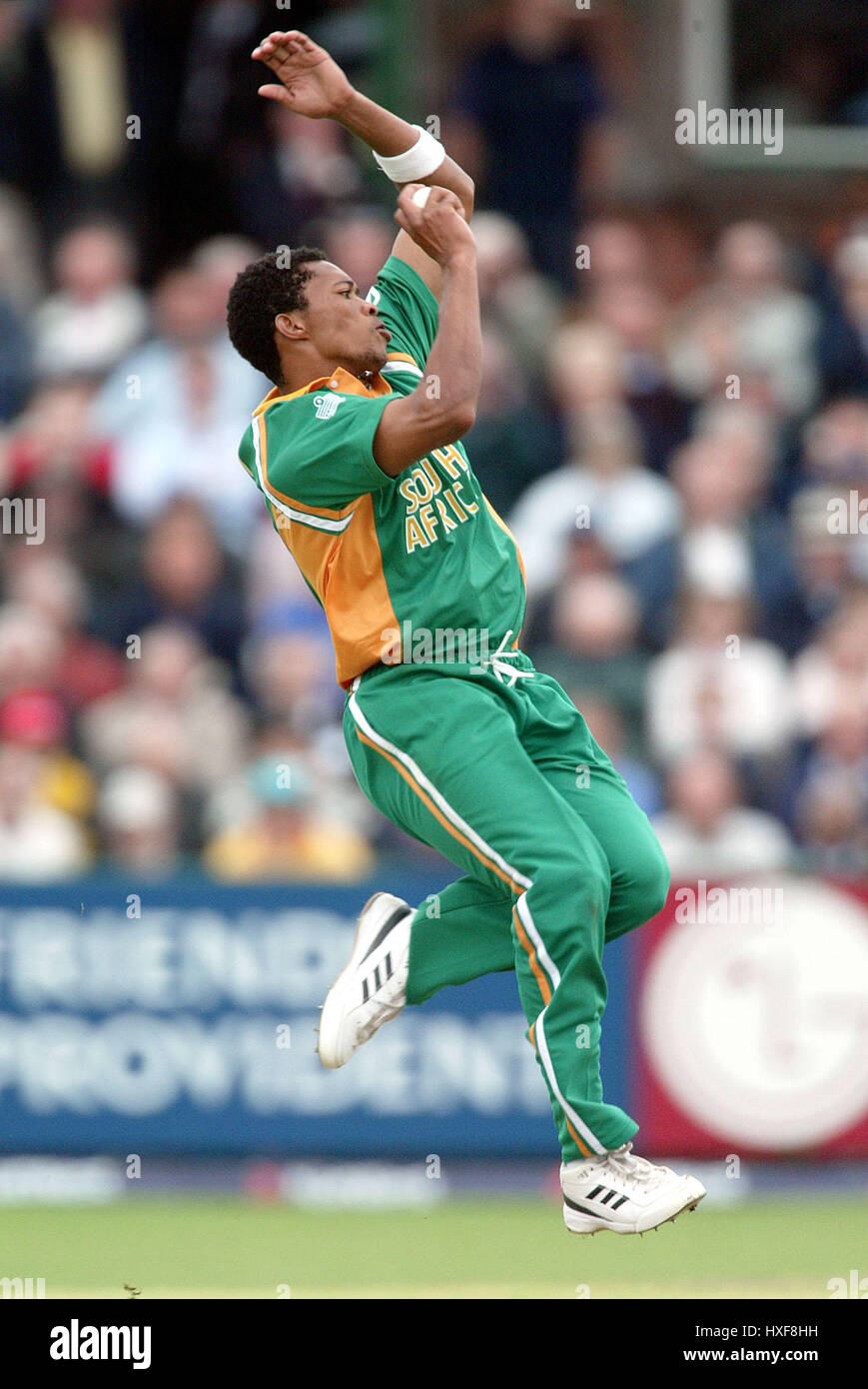 MAKHAYA NTINI SUD AFRICA OLD TRAFFORD Manchester Inghilterra 03 Luglio 2003 Foto Stock