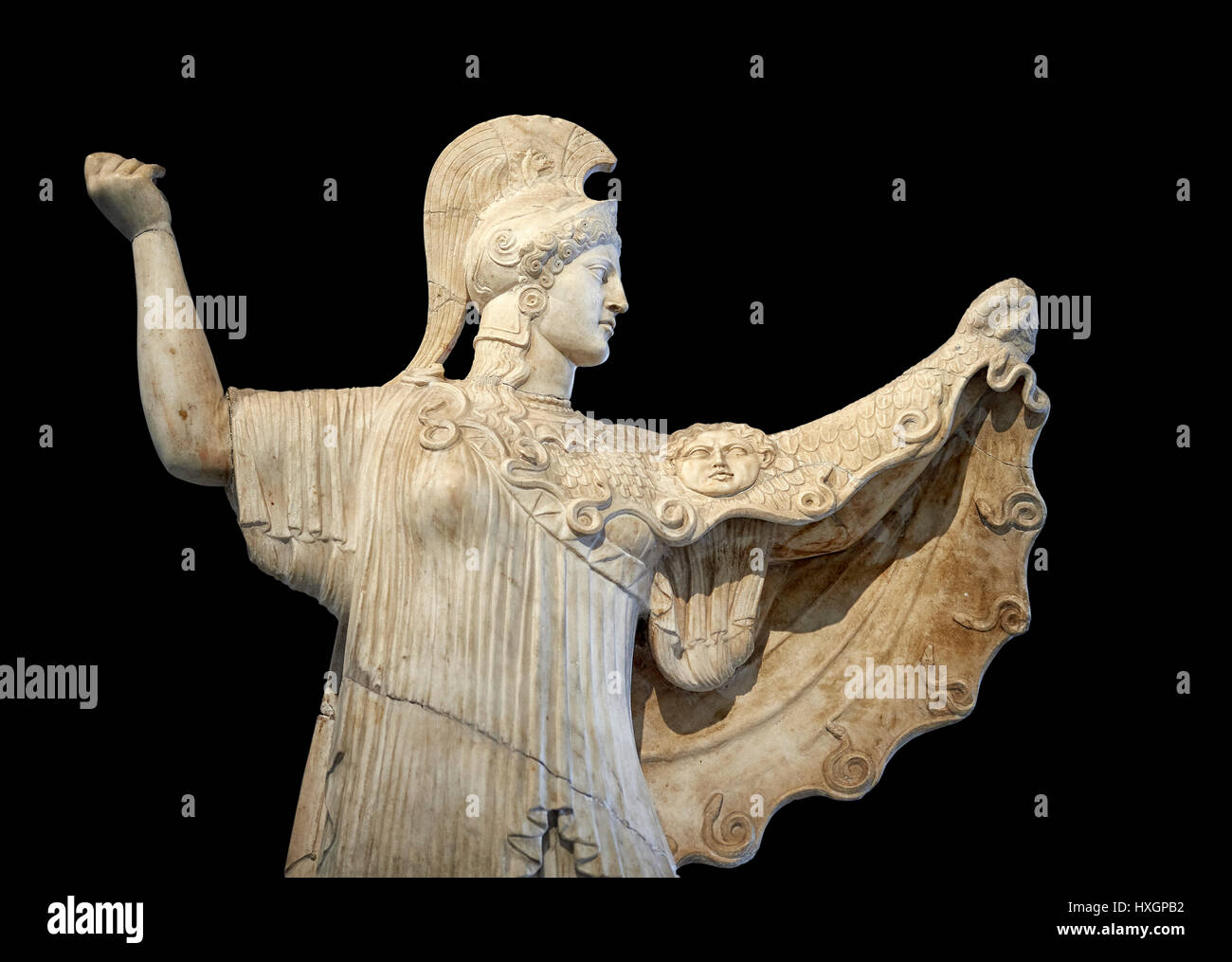 Roman la statua della dea Athena da tablinum della Villa dei Papiri di Ercolano, Napoli Museo di Archeologia, sfondo nero Foto Stock