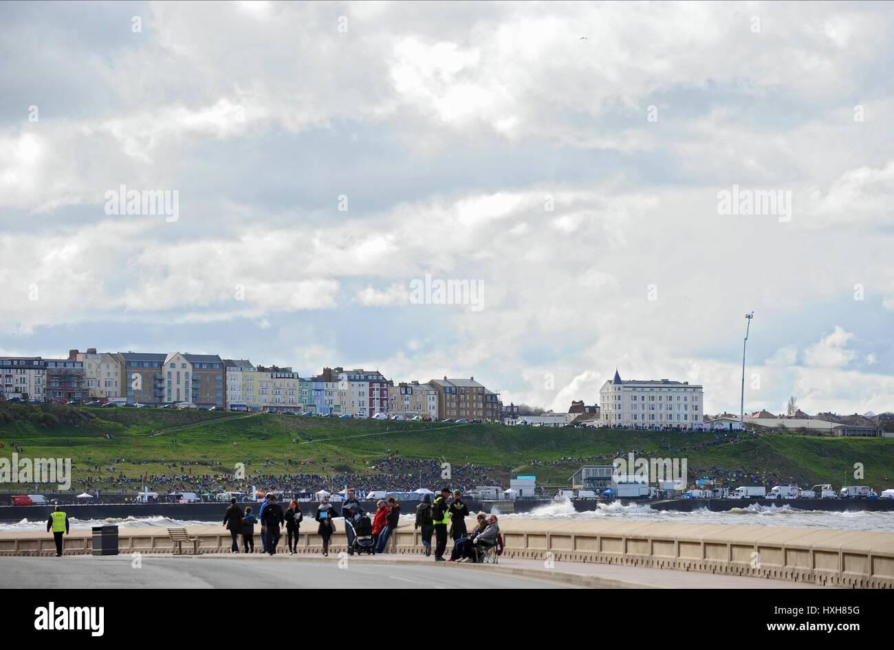 MARINE DRIVE FASE 1 FINE LI TOUR DE YORKSHIRE STADIO 1 Scarborough North Yorkshire Inghilterra 01 Maggio 2015 Foto Stock