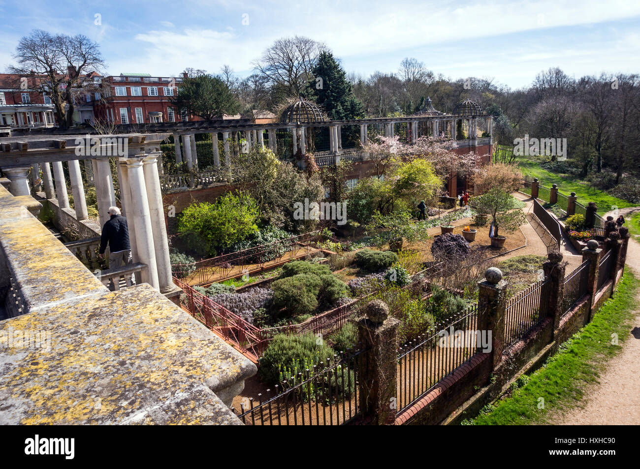 Hampstead Pergola & Hill Gardens a Hampstead Heath, London, Regno Unito  Foto stock - Alamy