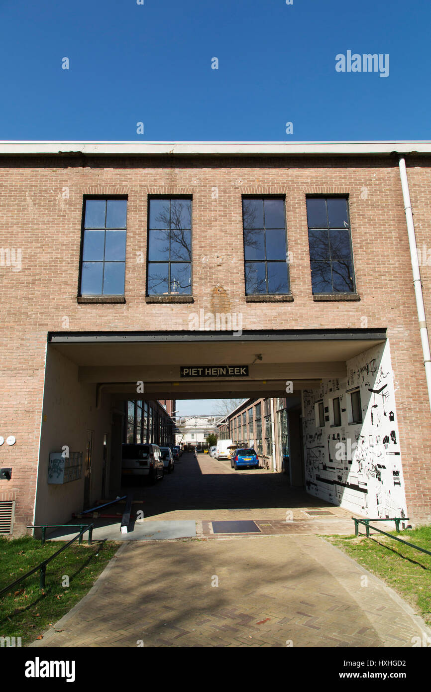 La Piet Hein Eek studio di Eindhoven, Paesi Bassi. L'edificio è la progettazione e la fabbricazione di sede del designer olandese, Piet Hein Eek Foto Stock