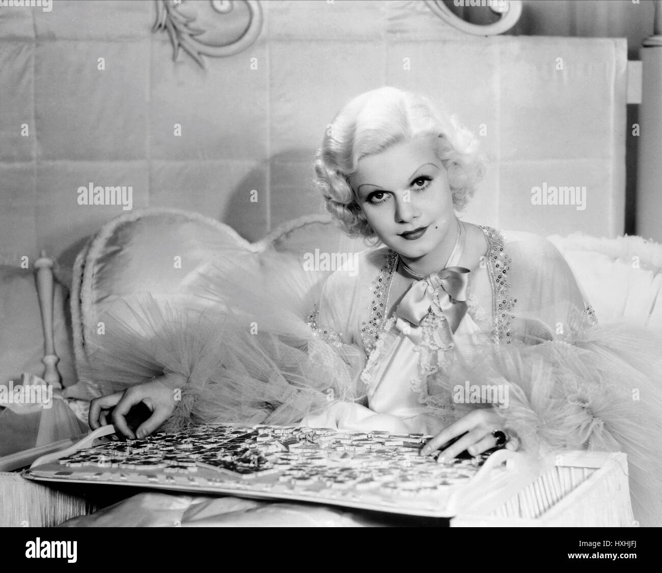 JEAN HARLOW cena alle otto (1933) Foto Stock