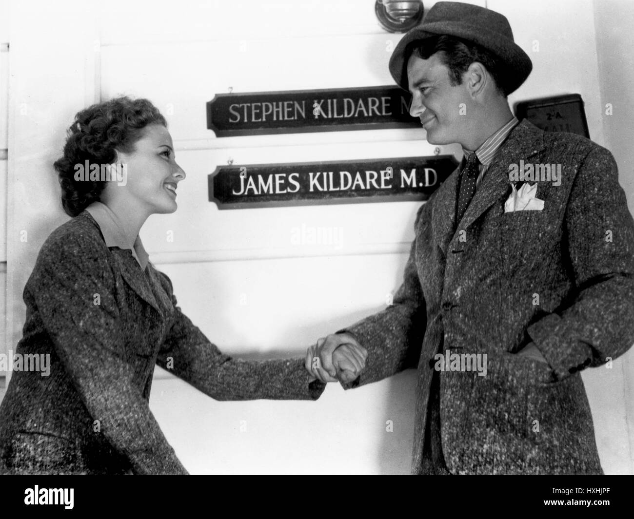 LIONEL BARRYMORE, Lew Ayres, DR. KILDARE LA CRISI, 1940 Foto Stock