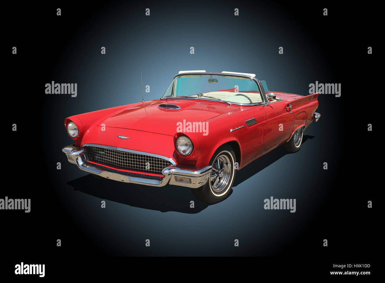 Auto- 1957 Thunderbird. Rosso convertibili. Foto Stock