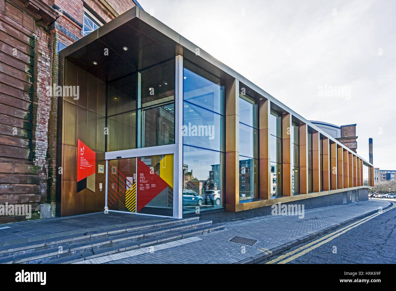 Vetro interno vetrata su Kelvin Hall presso il Burnhouse lato strada off Argyle Street in Glasgow Scotland Regno Unito Foto Stock