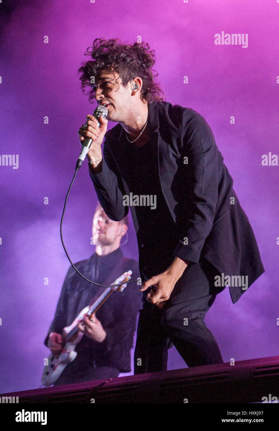 Matteo Healy del 1975 esegue il giorno 2 della T nel Parco festival a Strathallan Castello sulla luglio 09, 2016 a Perth in Scozia. (Foto di Ross Gilmore) Foto Stock
