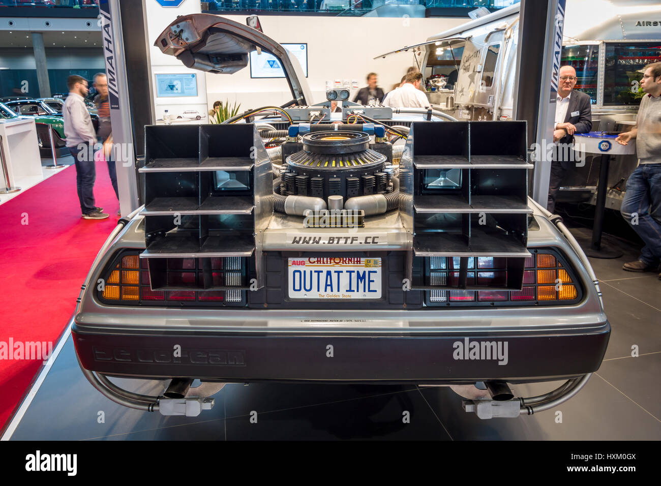Delorean Ritorno Al Futuro Volante La Vita Della DeLorean Protagonista Delorean Ritorno Al Futuro Volante La Vita Della DeLorean Protagonista