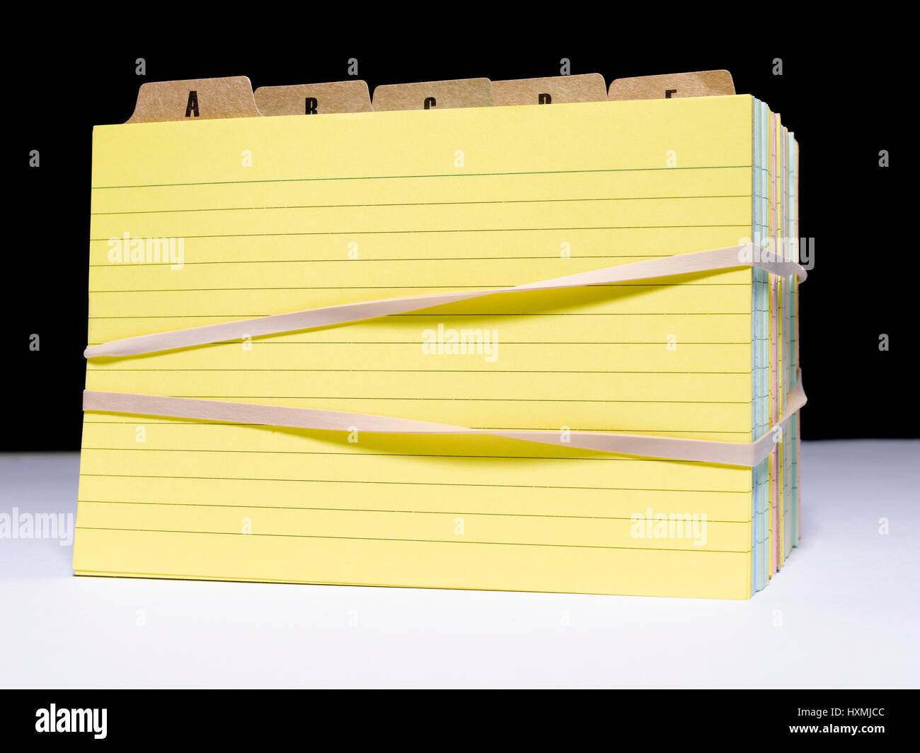 Index Card con bande di gomma Foto Stock