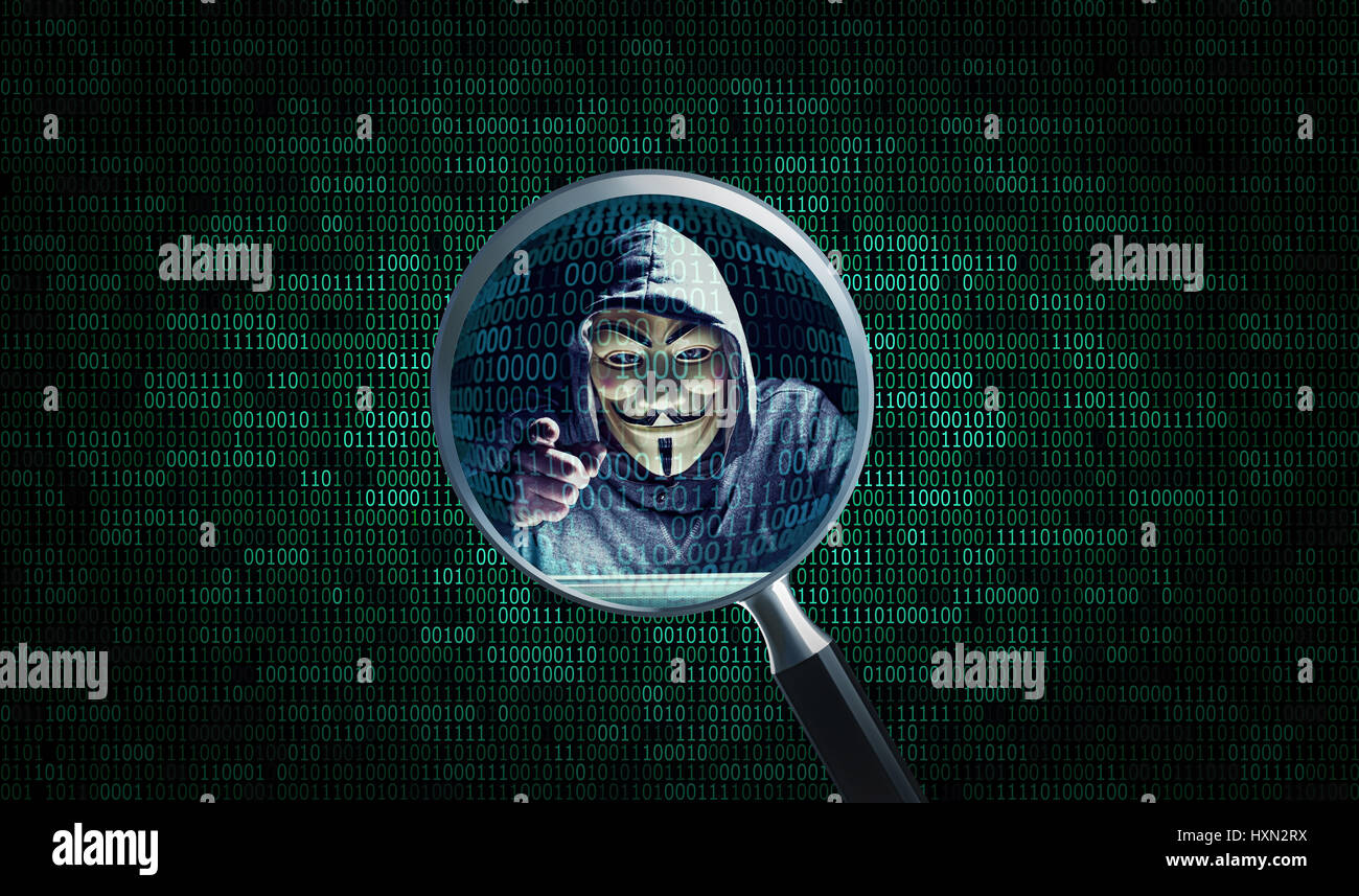 Milano,Italia, Marzo 2017: Magnifer su hacker anonimi indossare una maschera con codice binario .sfondo foto editoriale. Foto Stock