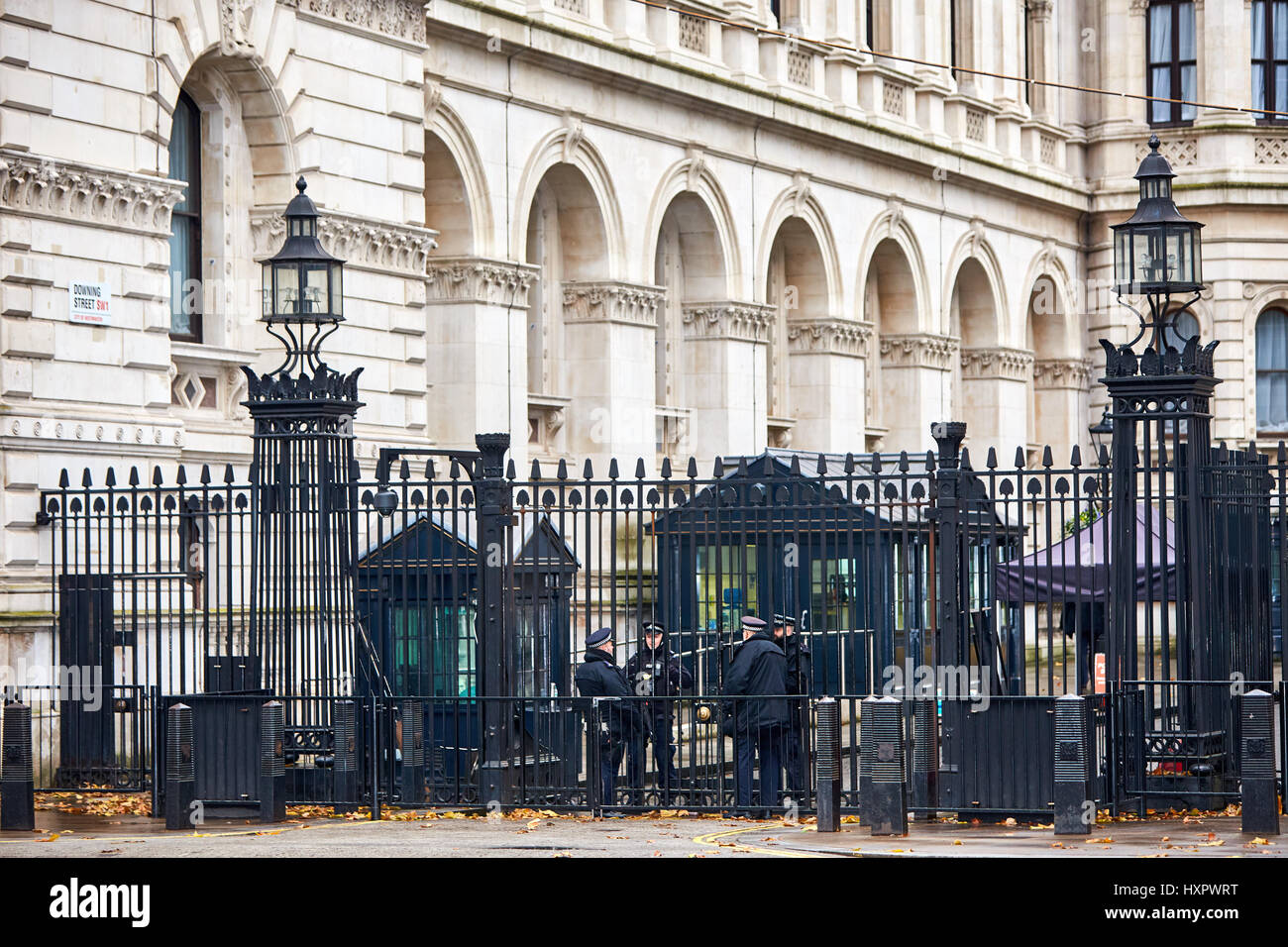 Vista generale dell'ingresso a Downing Street, Londra Foto Stock