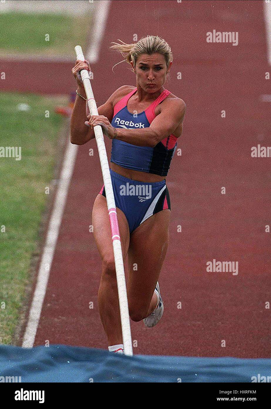 KATE STAPLES BUPA GIOCHI GATESHEAD BUPA GIOCHI GATESHEAD 06 Luglio 1995 Foto Stock