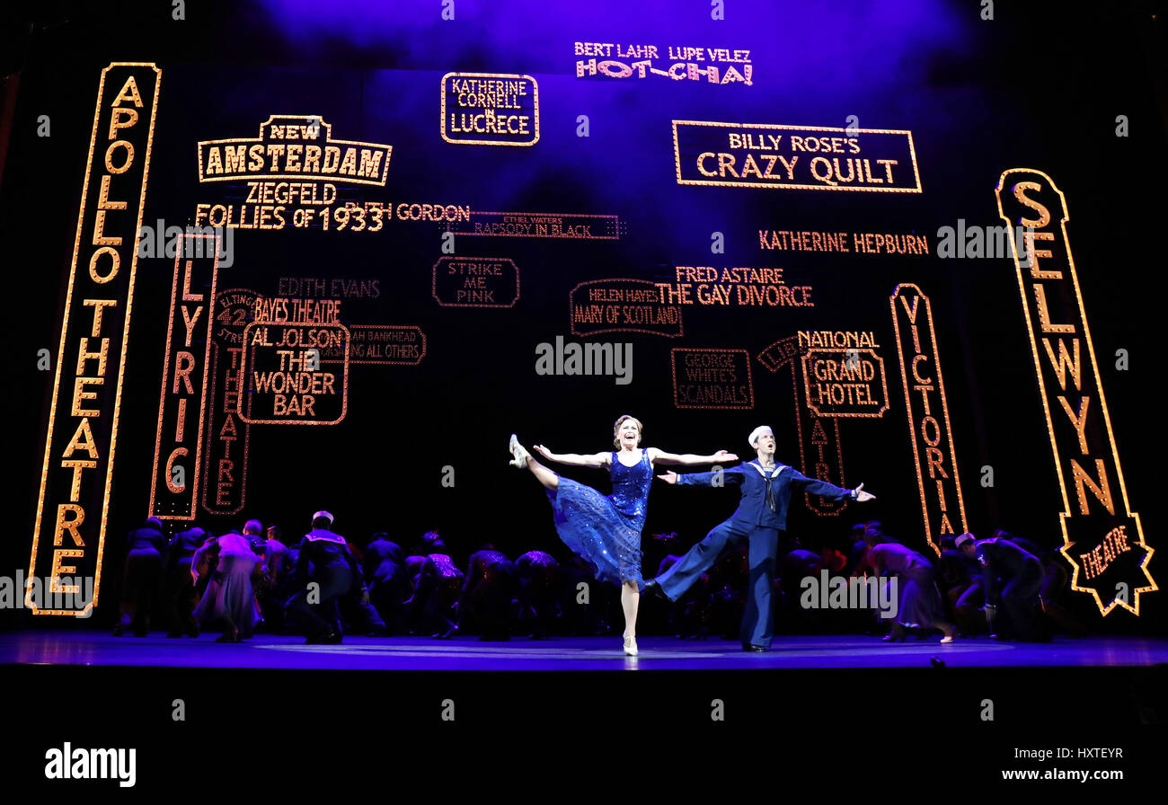 Londra, Regno Unito. 30 Mar, 2017. Pic mostra: 42nd Street show al Theatre Royal Drury Lane starring Stuart Neal come Billy Lawler e Clare Halse come Peggy Sawyer Pic da Gavin Rodgers/Pixel 8000 Ltd Credit: Gavin Rodgers/Alamy Live News Foto Stock