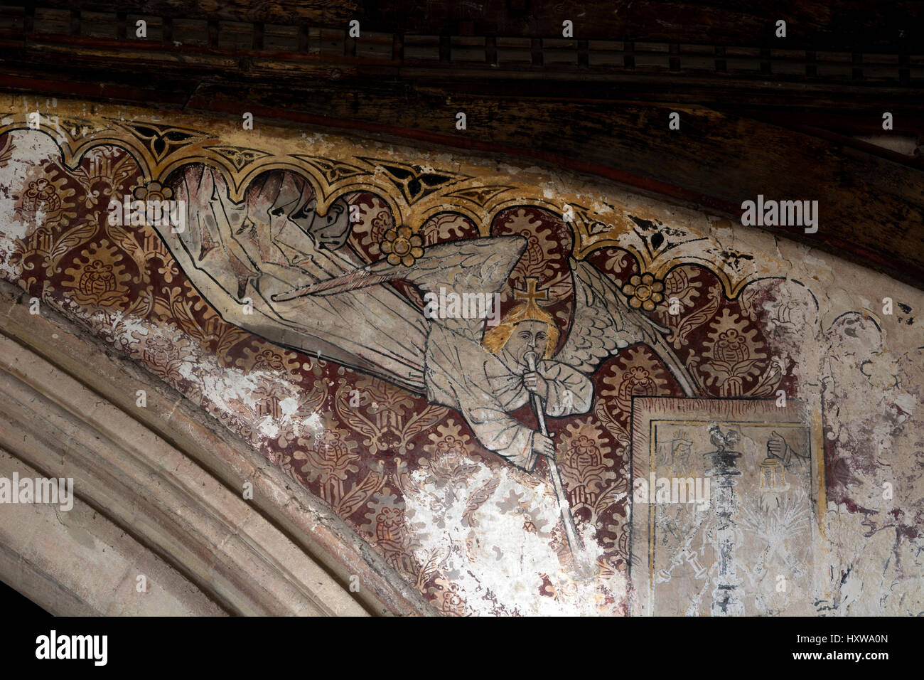 Pittura murale medioevale dentro la chiesa di San Pietro, Wolferton, Norfolk, Inghilterra, Regno Unito Foto Stock