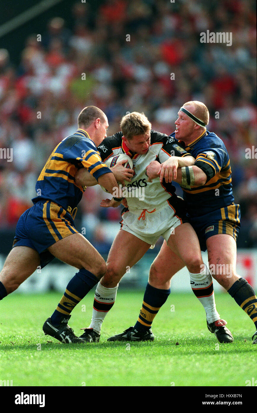 MIKE JACKSON FORSHAW MATHIOU BRADFORD BULLS V LEEDS RINOCERONTI 28 Marzo 1999 Foto Stock