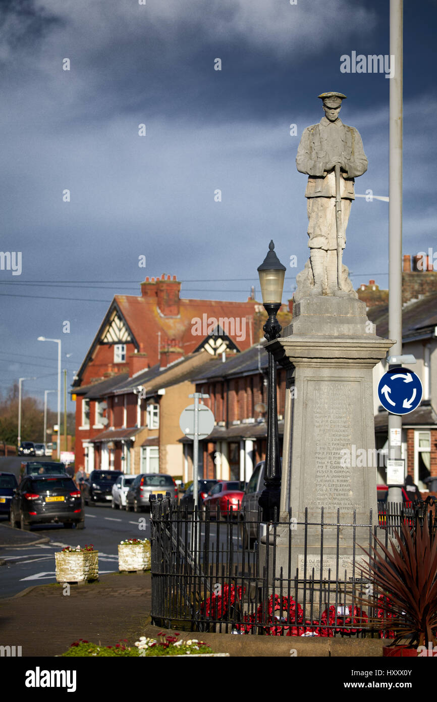 War Memorial, il Quadrato, Wesham, Kirkham, Fylde, Lancashire, Inghilterra, Regno Unito Foto Stock