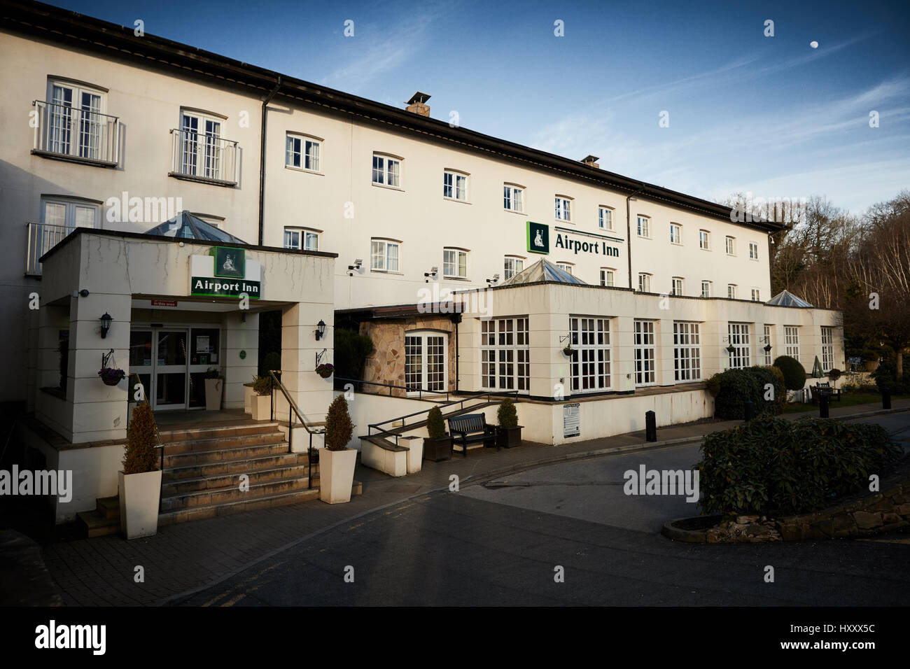 Esterno dell'ex Moat House, Airport Inn Near Manchester Airport a Wilmslow, Manchester, Inghilterra,UK parte della Britannia Hotels Foto Stock