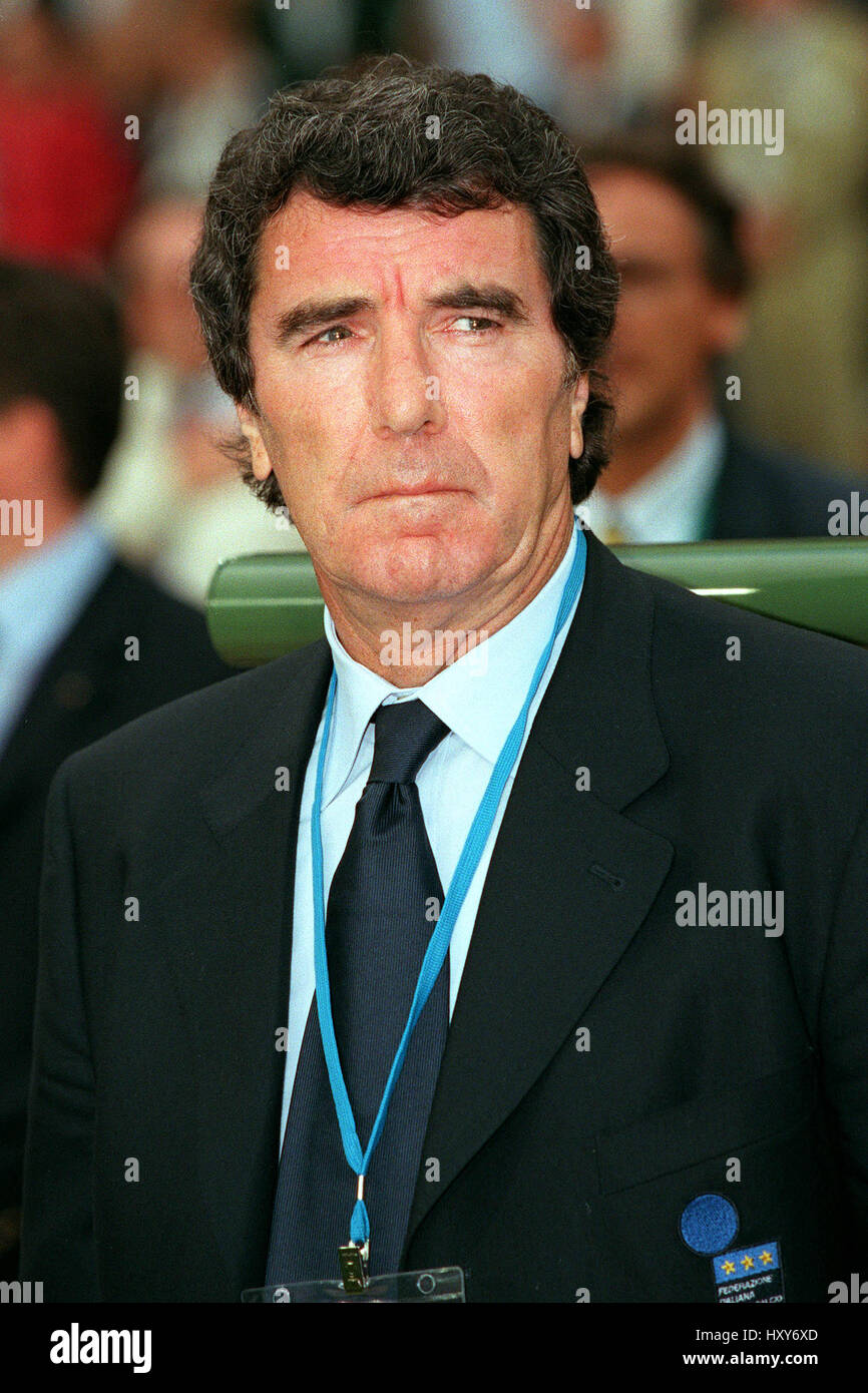 DINO ZOFF ITALIA COACH 14 Giugno 2000 Foto Stock