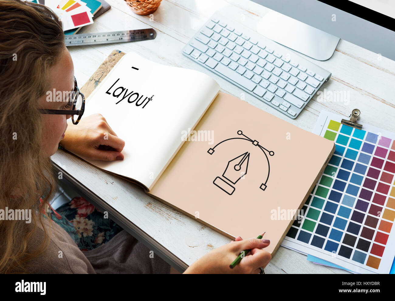 Creative Design contenuto icona Penna Graphic Foto Stock