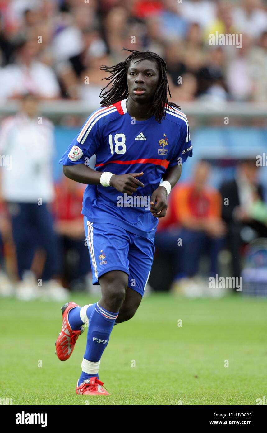 BAFETIMBI GOMIS FRANCIA & ST ETIENNE STADUIM LETZIGRUND ZURIGO SVIZZERA 09 Giugno 2008 Foto Stock