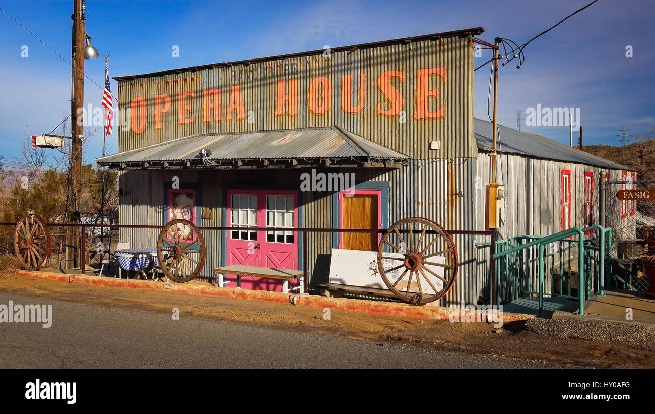 Il Teatro dell'Opera della vita della città fantasma di Randsburg, California popolazione 68 Foto Stock