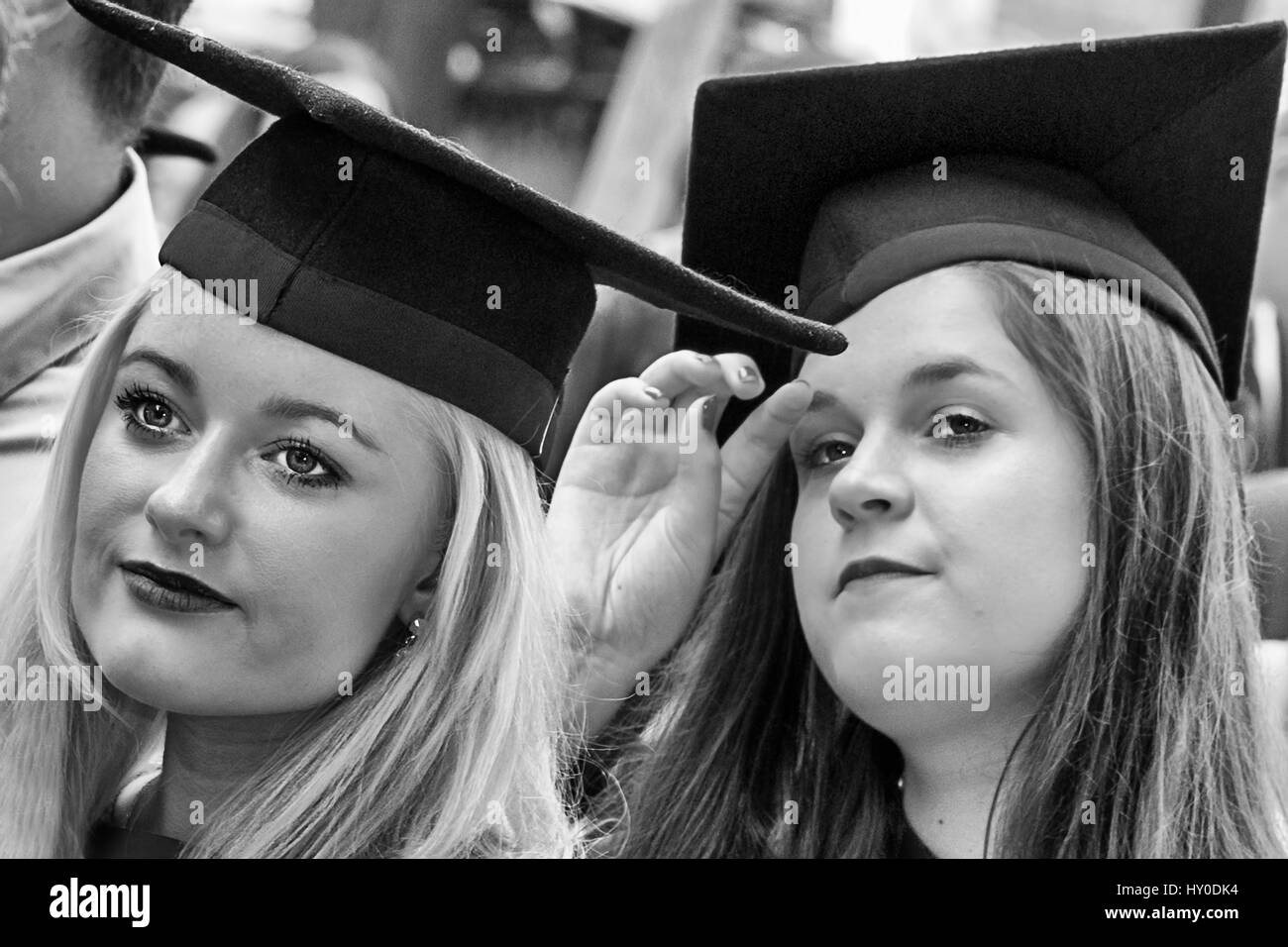 Agli studenti di laurea dall'università di Teesside, Middlesbrough, England, Regno Unito Foto Stock