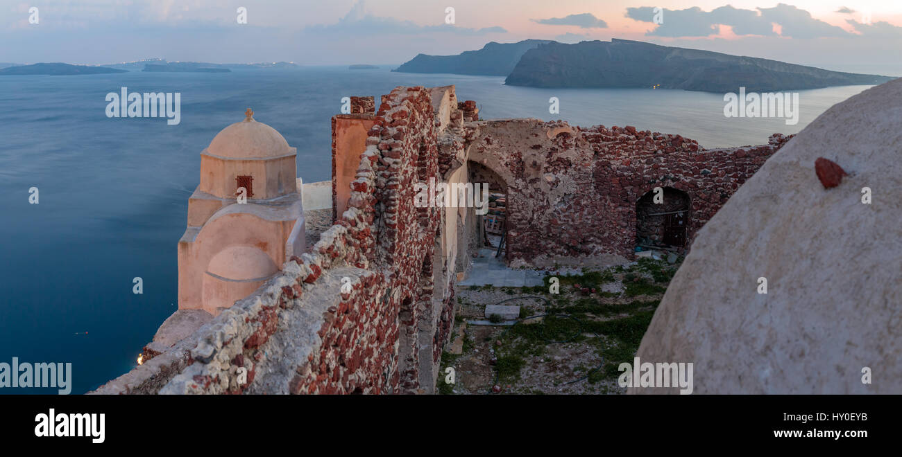 Santorini al tramonto, Grecia Foto Stock