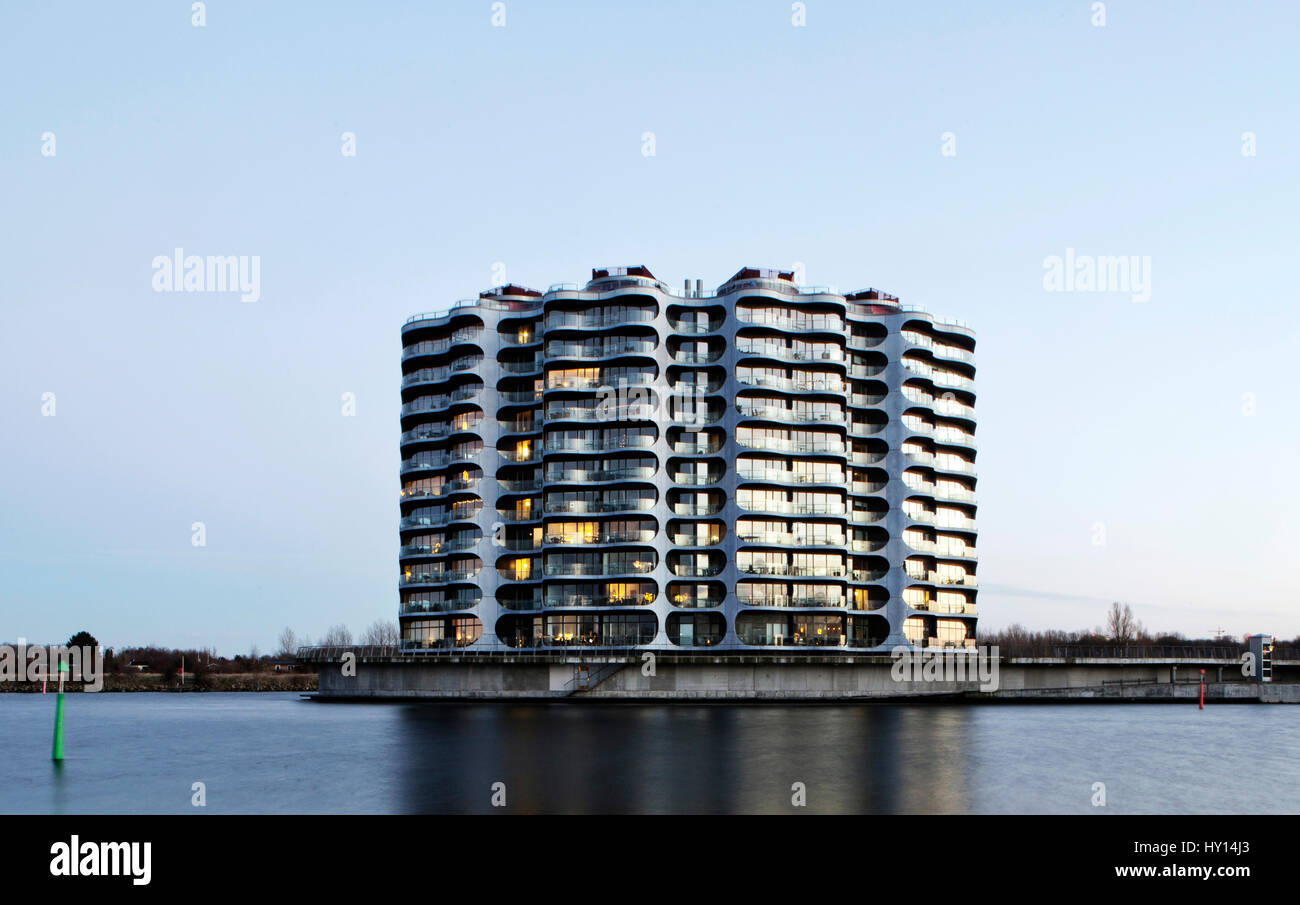 Questo "metropoli" edificio è stato progettato da sistemi futuri, che è un impianto sperimentale di architettura Britist company. Il design dell'edificio è in Foto Stock