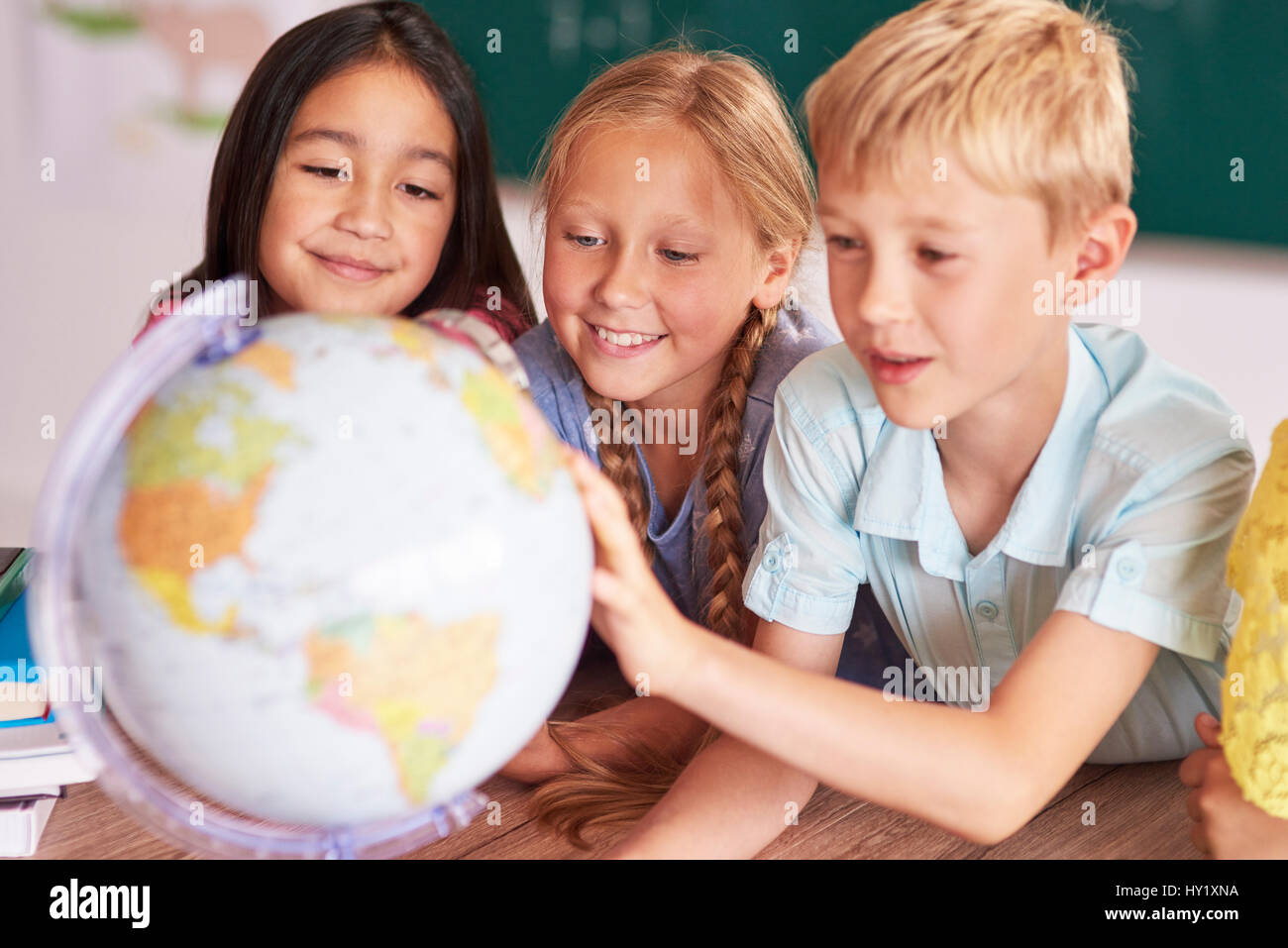Cercando il loro luogo da sogno per visitare il sito web Foto Stock