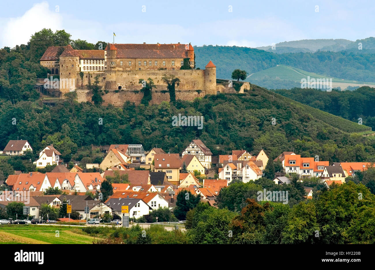 Das Renaissanceschloss Stettenfels in Untergruppenbach, Baden WÃ¼rtemberg in SÃ¼ddeutschland. Vista a Burg Schloss Stettenfels, un castello rinascimentale Foto Stock