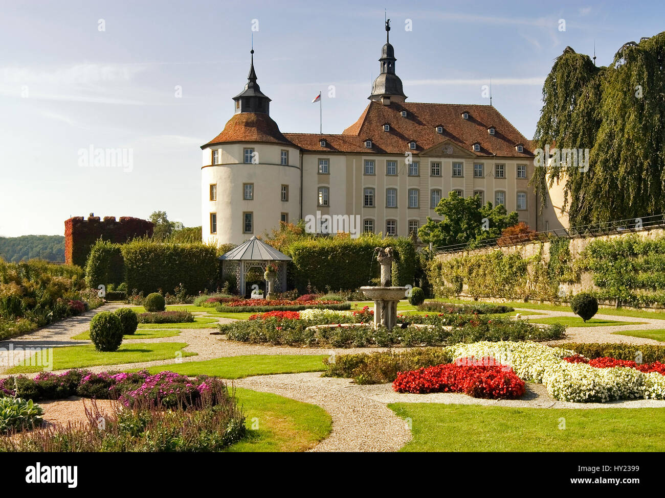 Das Renaissanceschloss Langenburg a Baden WÃ¼rtemberg in Deutschland. Vista a Burg Schloss Langenburg a Baden Wuertemberg, Germania meridionale. Foto Stock