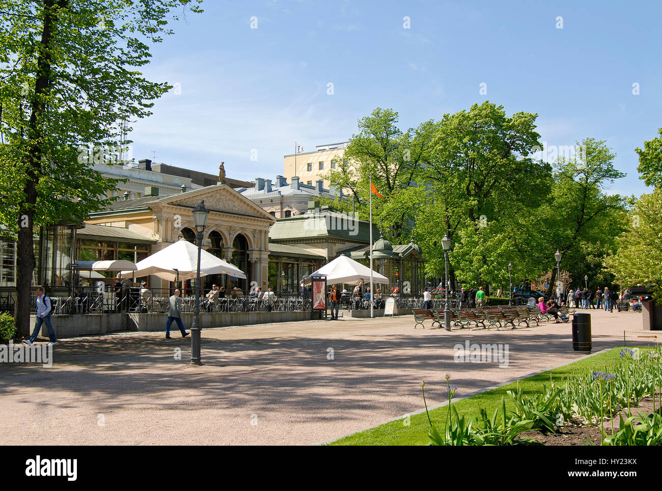 Immagine dell'Esplanade nel centro della città di Helsinki, Finlandia. Foto Stock