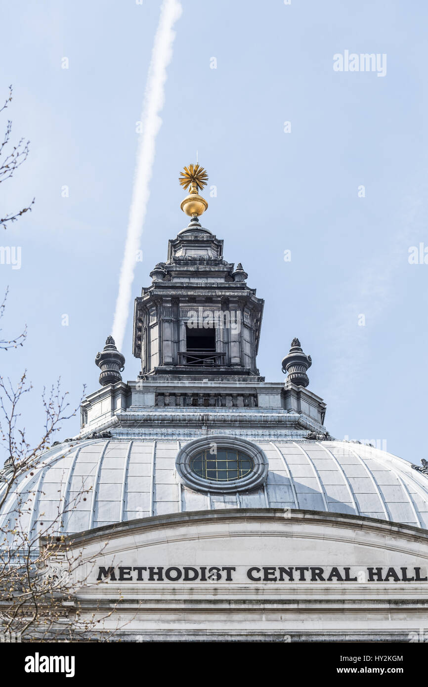 Cupola della Methodist Central Hall di Londra, Inghilterra. Foto Stock