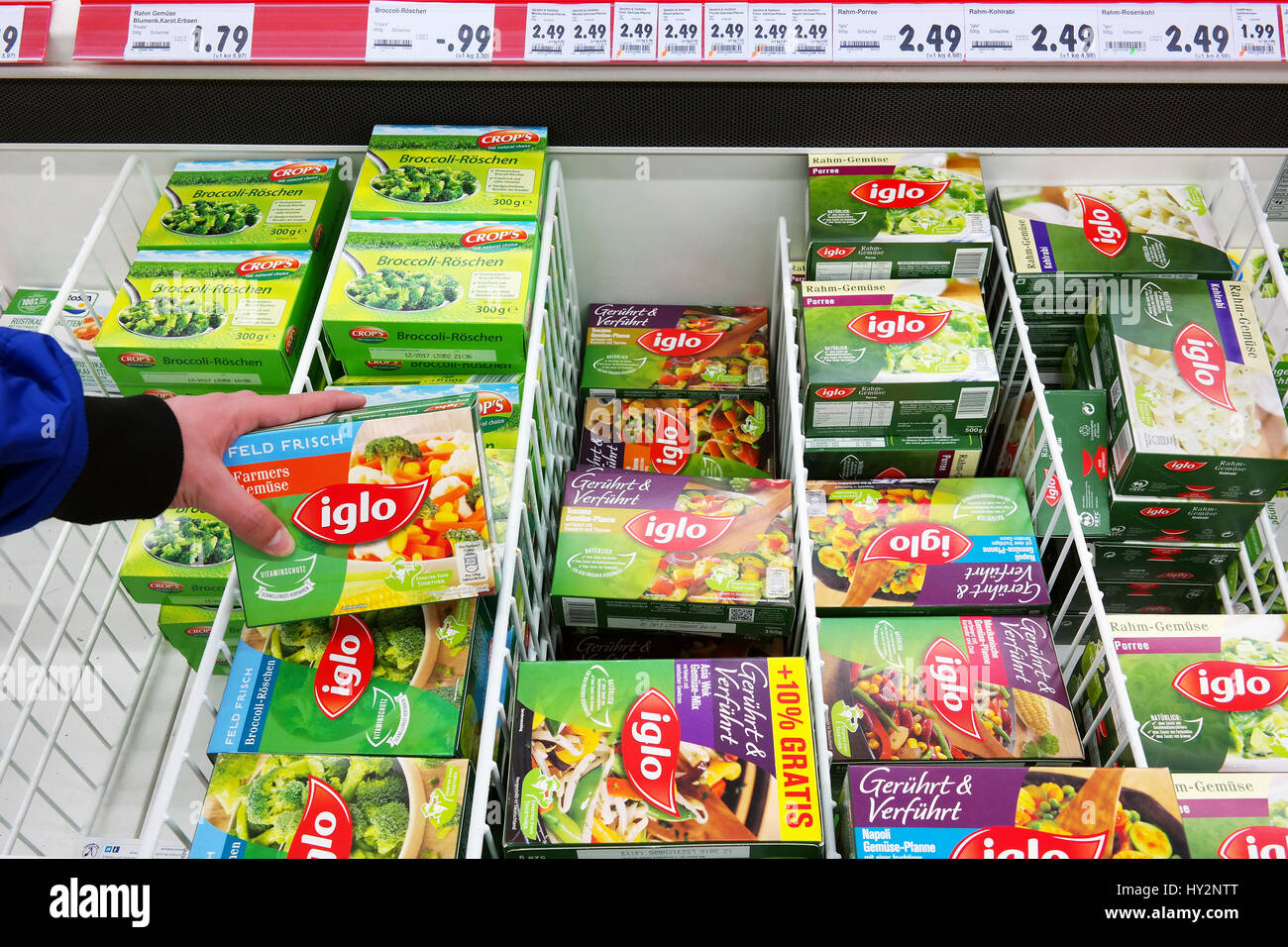Iglo confezioni di alimenti in freezer Foto Stock