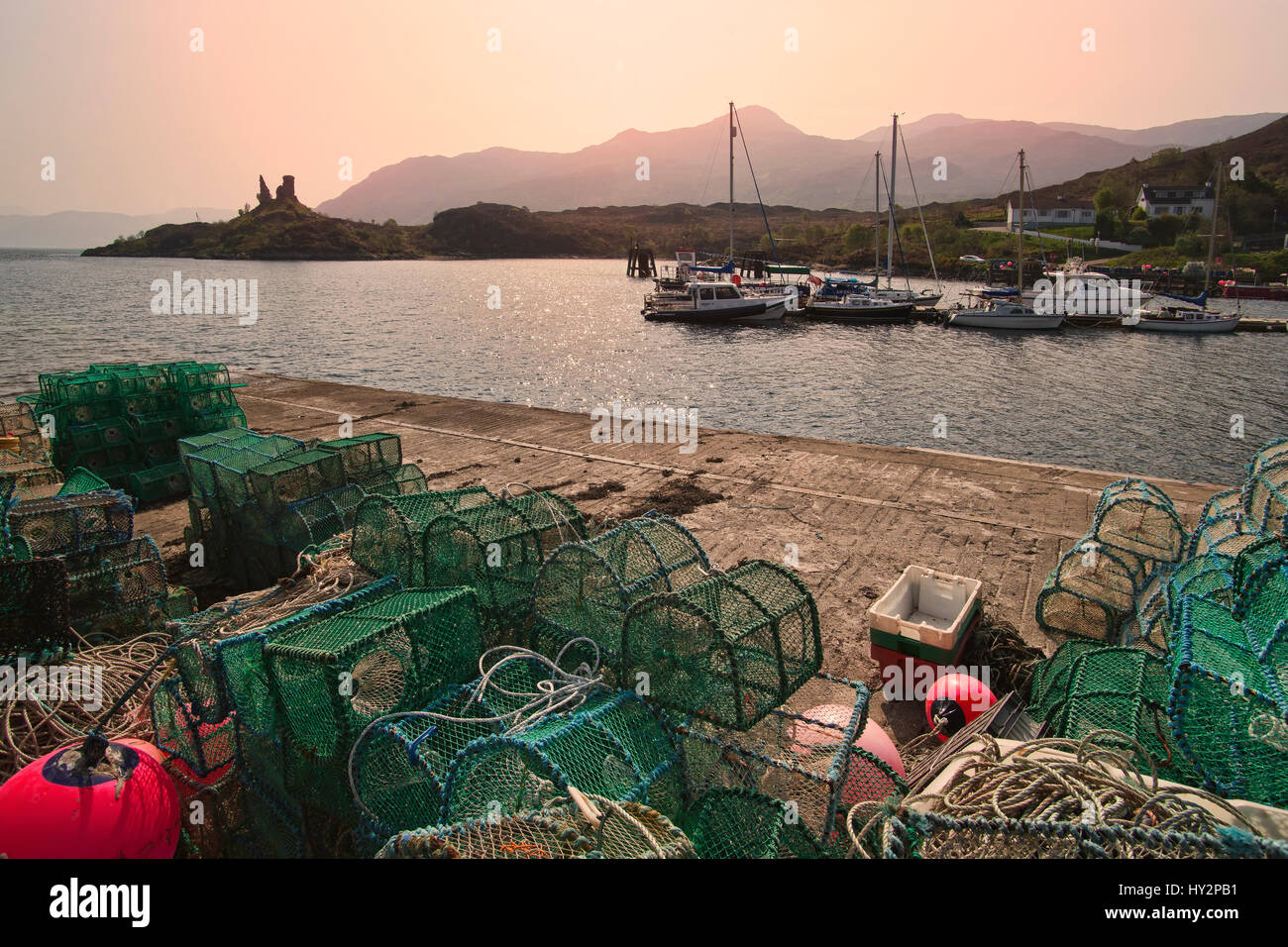 Kyleakin, calotta, Castello, Skye, Loch Alsh, regione delle Highlands, Scozia, Novembre Foto Stock