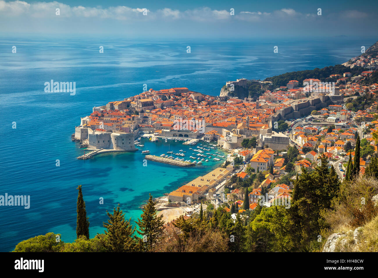 Dubrovnik, Croazia. Splendida e romantica città vecchia di Dubrovnik durante la giornata di sole, Croazia,l'Europa. Foto Stock